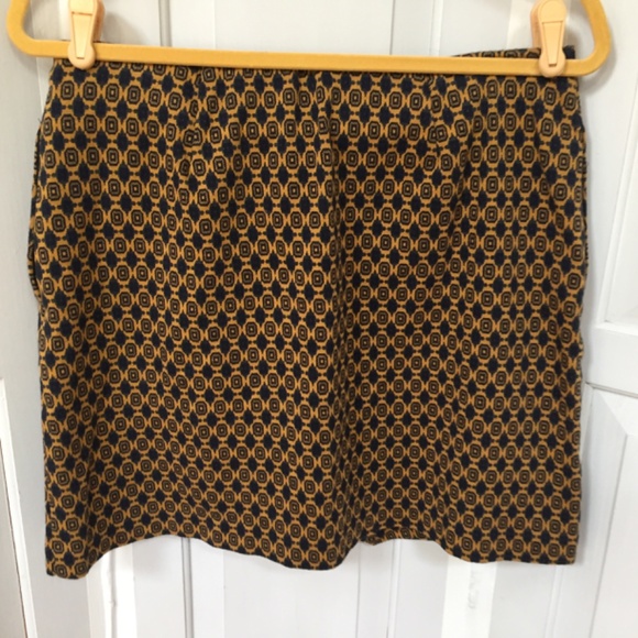CAbi Black and Brown Mini Skirt - Picture 10 of 14